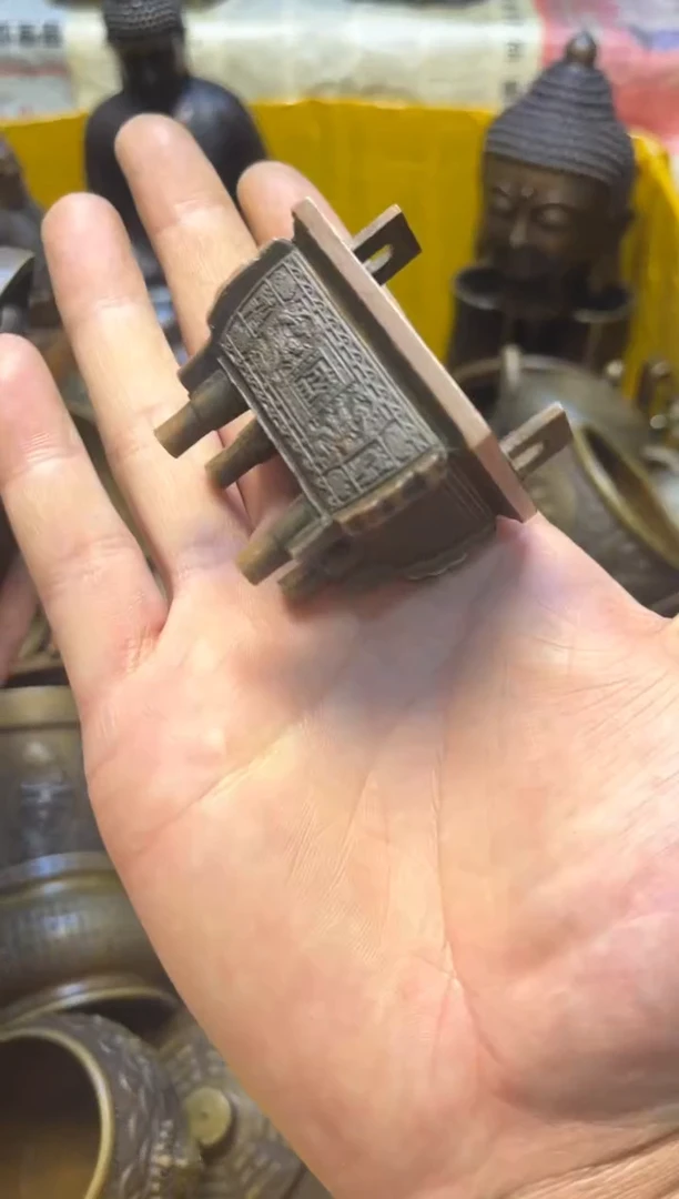 精美铜器，点击下单