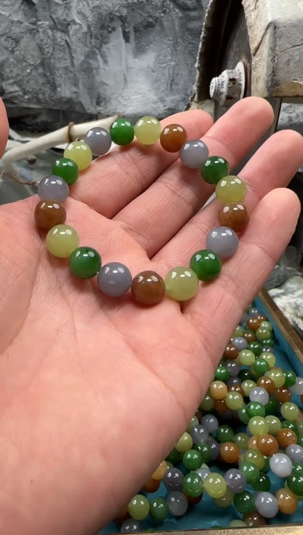 和田玉未镶嵌颈饰手串