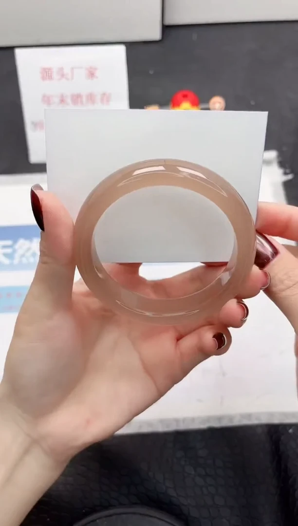 【闪购商品】石英质玉手镯未镶嵌23-58.2