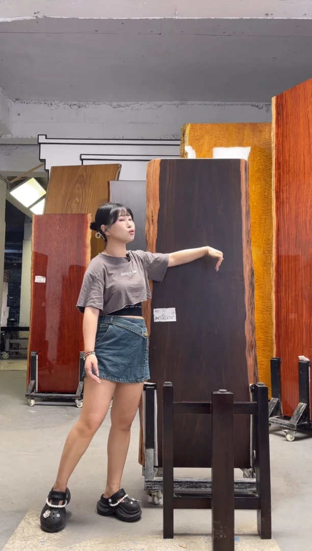 AD-71大叶紫檀180*67*7.5加黑工字支架*2