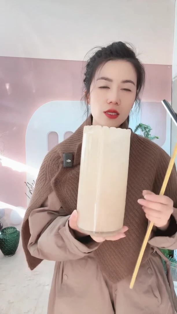 042直播玻璃花瓶