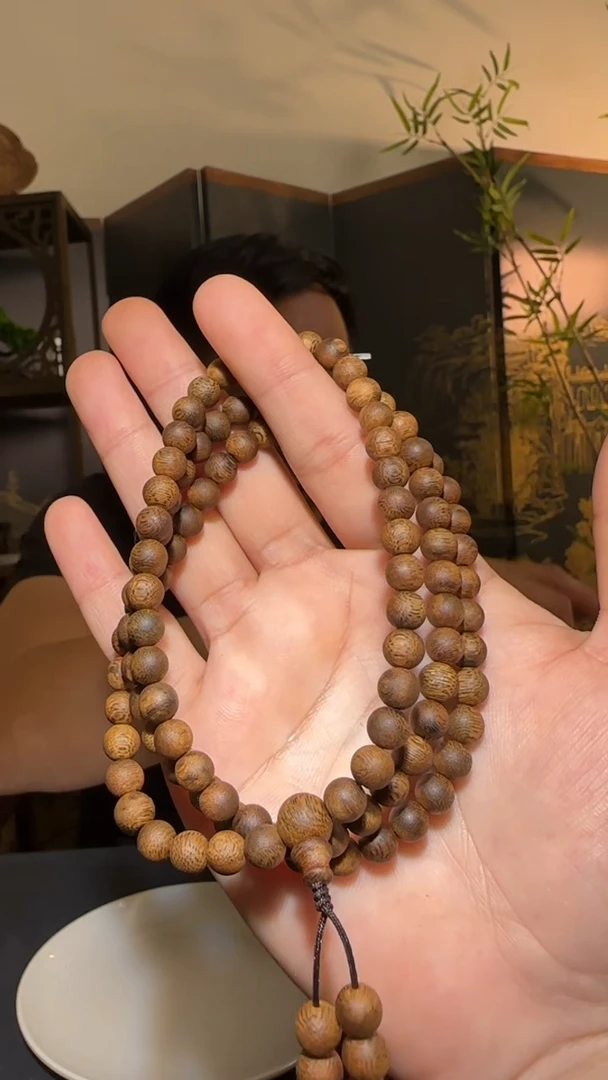 【闪购商品】沉香手串多圈白奇圆珠0.7/17g+多样性发一条