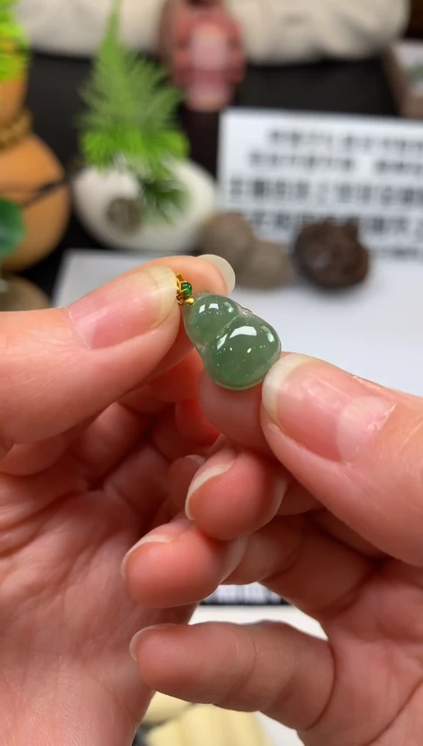 颈饰18K金镶嵌翡翠用****1---111236