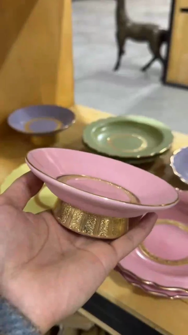 粉色描金高脚果碟，直播间福利