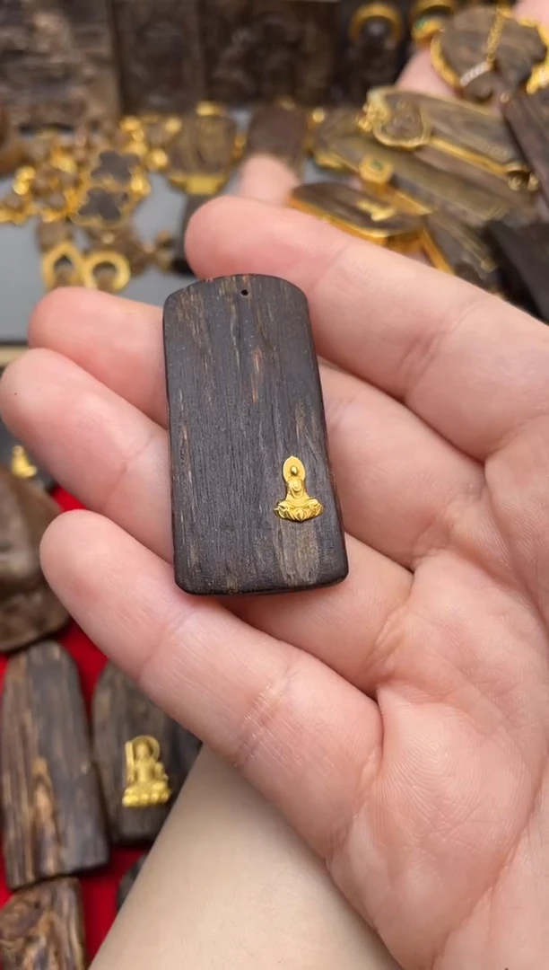 沉香吊坠沉香吊坠36