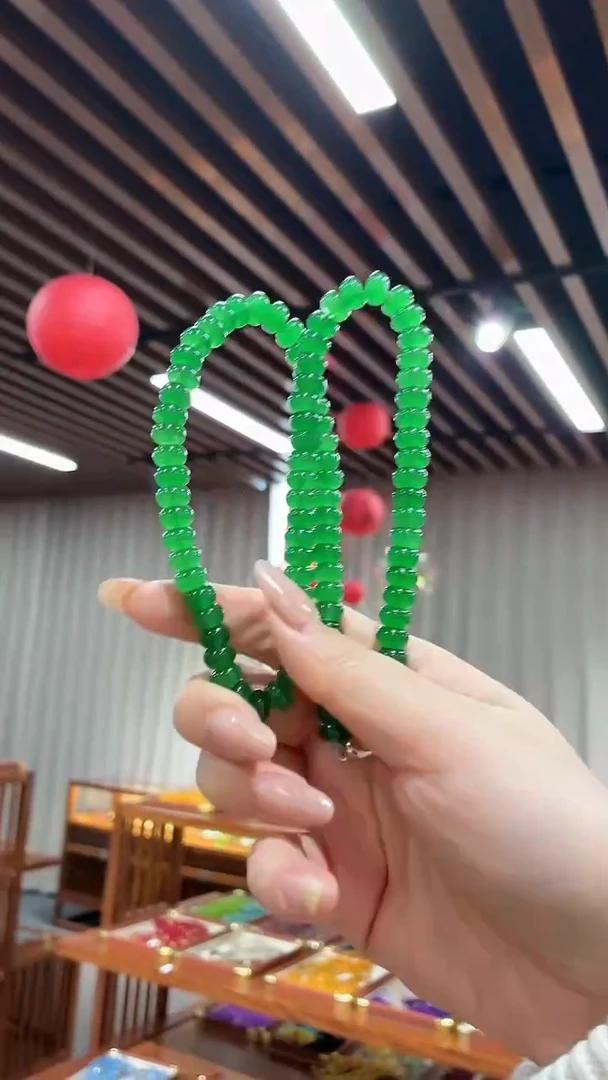 【慧慧甄选】高端轻奢项链多样性发货XM4053S