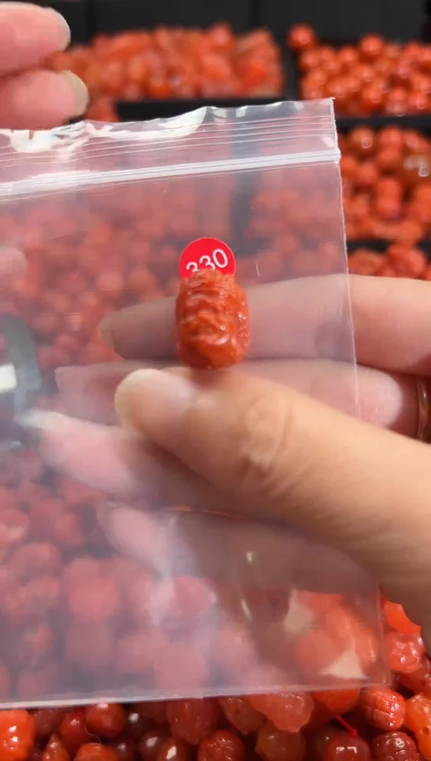 颈饰未镶嵌南红玛瑙1