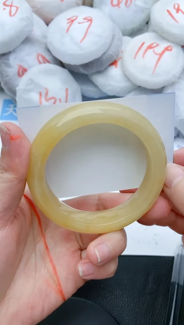 【闪购商品】石英质玉手镯未镶嵌29+56/57