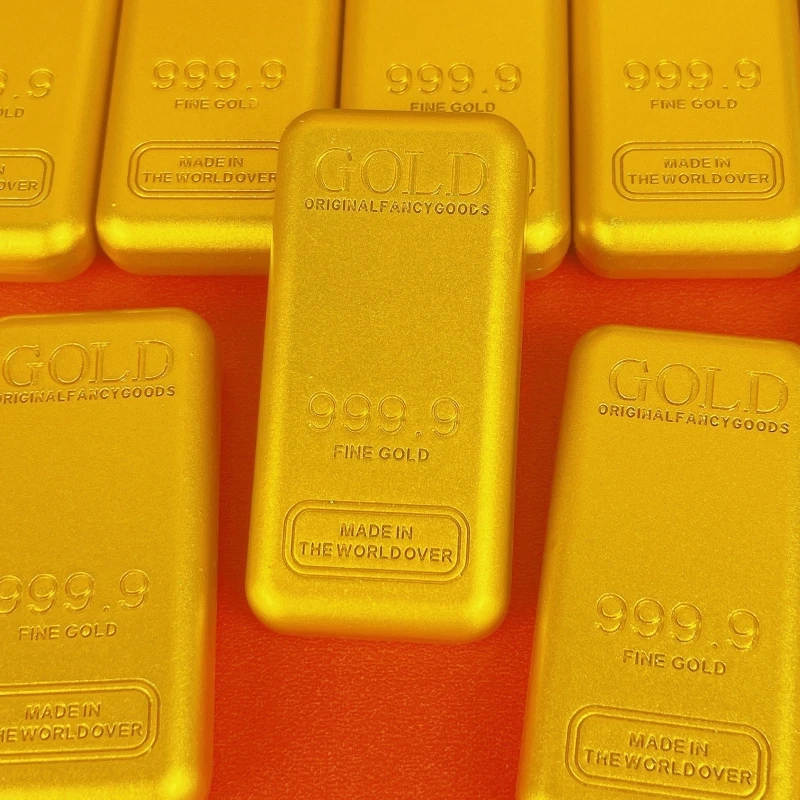 聚财实心创意方形金色聚财摆件