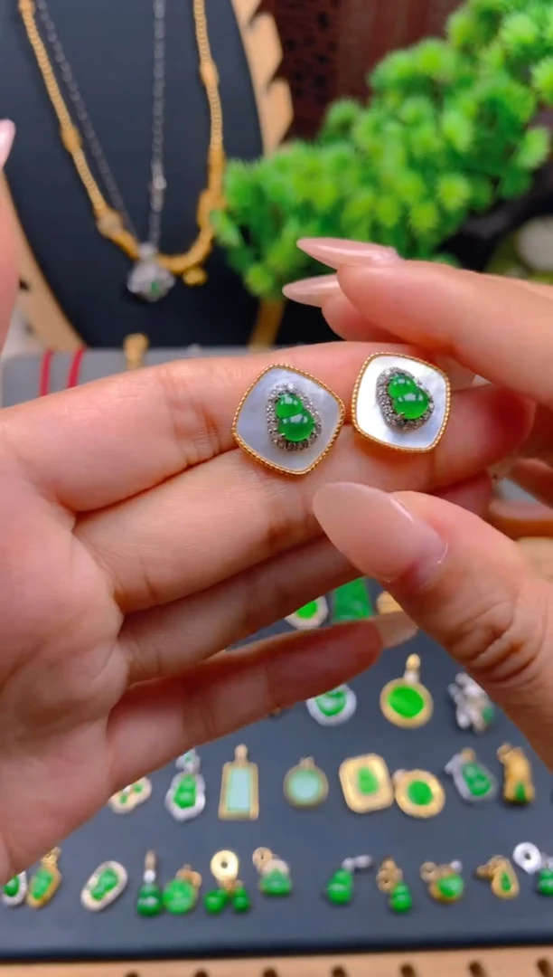 吊坠(不含链)银S925镶嵌翡翠葫芦耳钉