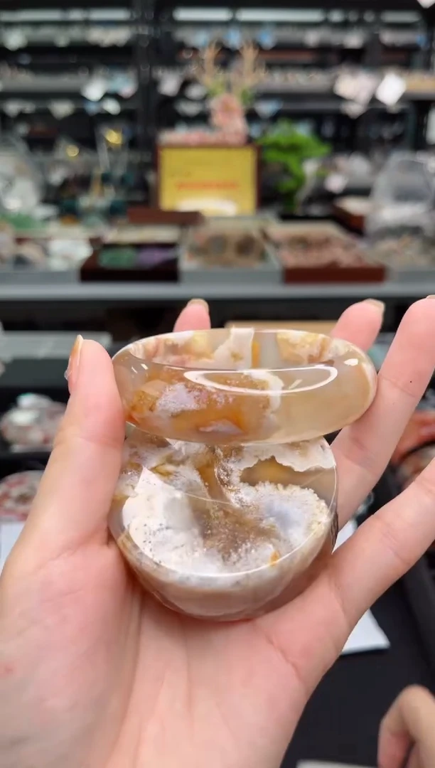 【闪购商品】石英质玉手镯未镶嵌57圈口（不退不换）1680893