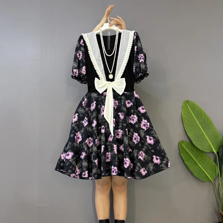 新款大码女装时尚洋气蝴蝶结设计拼接显瘦连衣裙