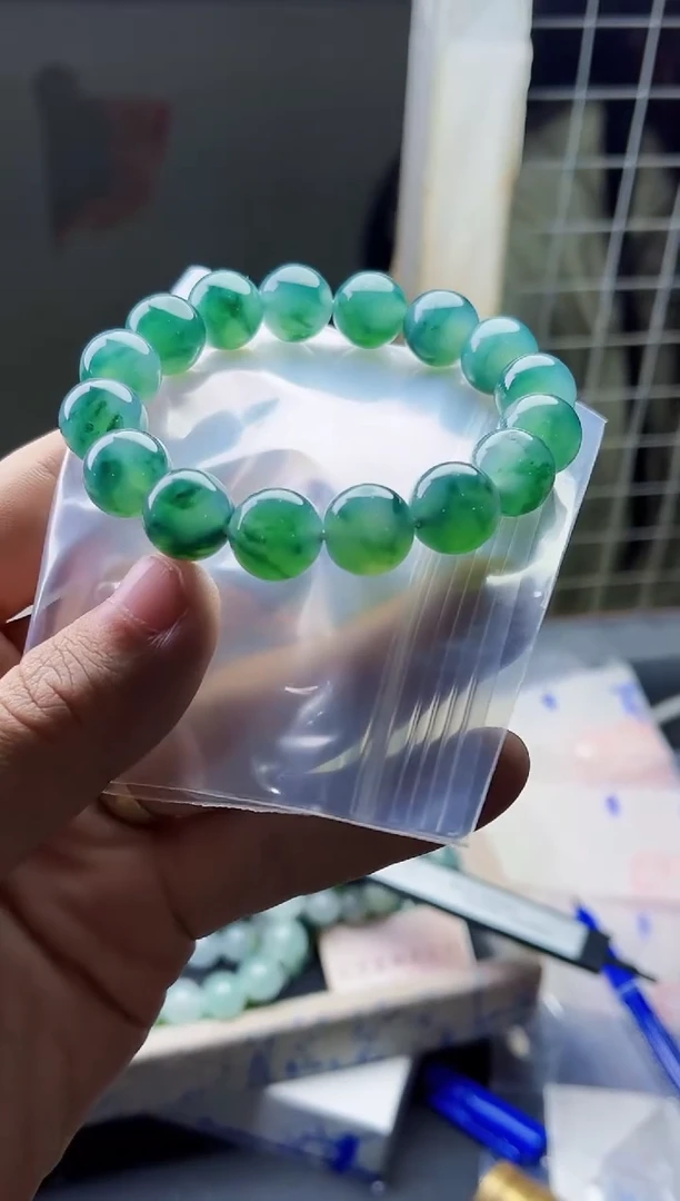 【闪购商品】定制翡翠未镶嵌毛货需精细抛光拍一发一