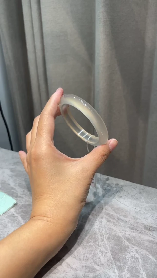 手镯玛瑙/玉髓未镶嵌56.2鉴赏期48小时