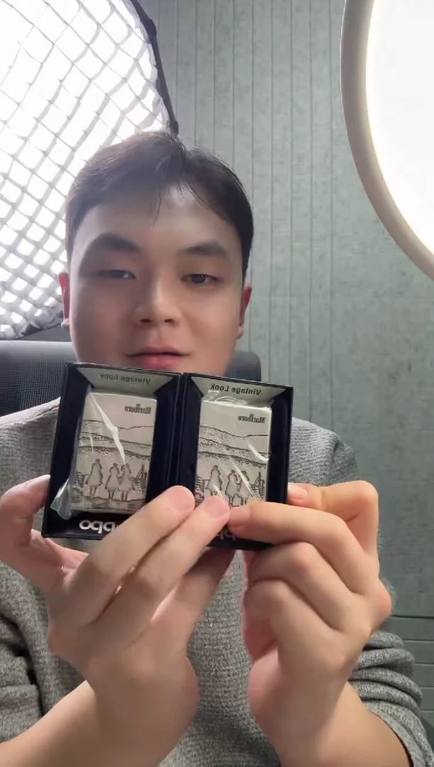 铜万宝路三镖客-1937双面蚀刻-仿古银