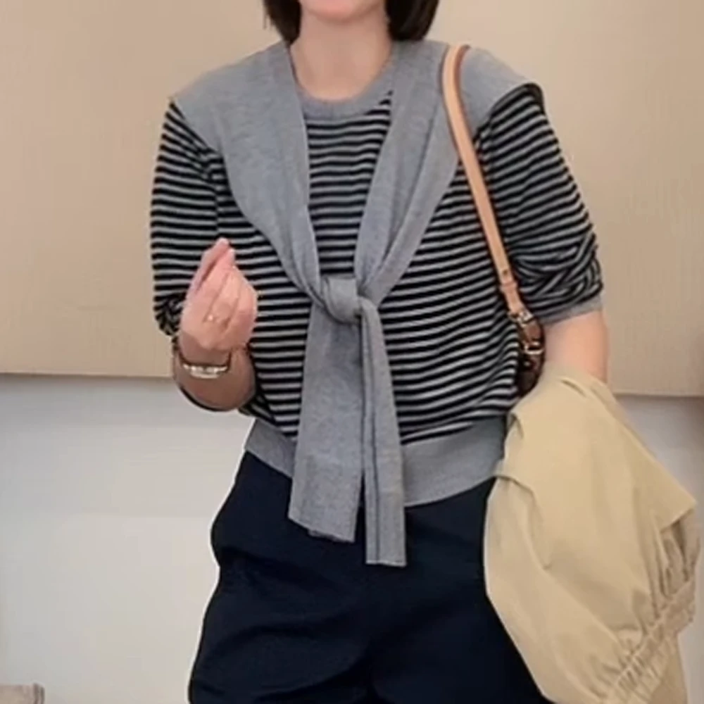 【二件套】秋季上新~简约圆领条纹配披肩气质休闲显瘦针织衫C5792