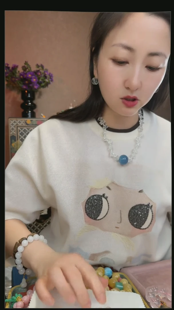 水晶手串18K金镶嵌天然莫桑比克粉水晶手串