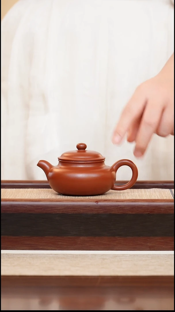 朱泥仿古130cc宜兴手工紫砂壶