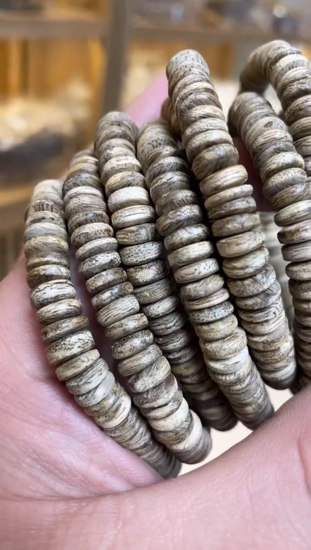 【闪购商品】沉香手串达拉干片片珠单圈0.7+多样性发其一