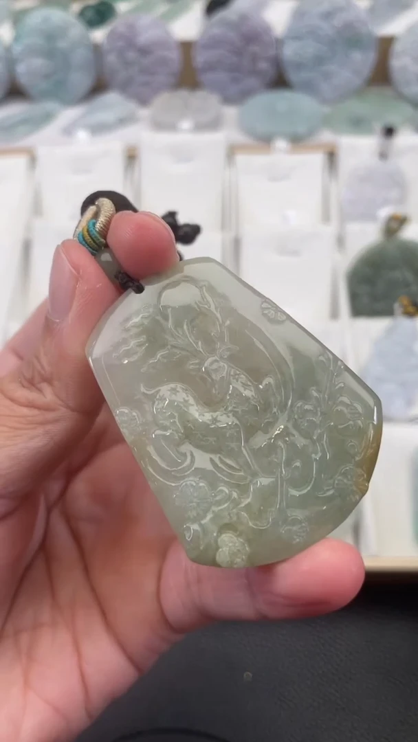 颈饰未镶嵌翡翠天然缅甸翡翠A货455