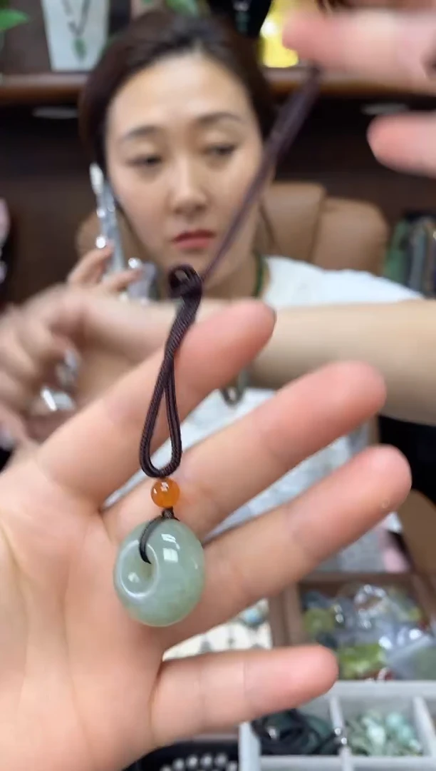 未镶嵌岫玉吊坠多样性发货其中发一