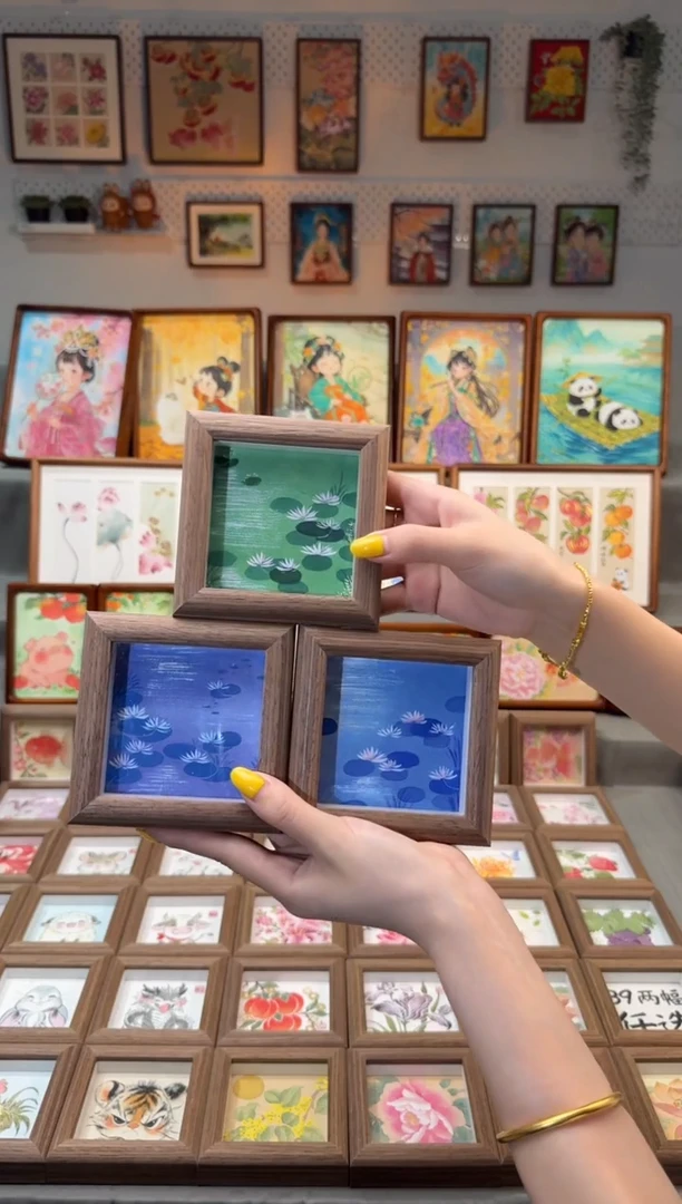 国画蓝紫绿 睡莲 手绘国画11