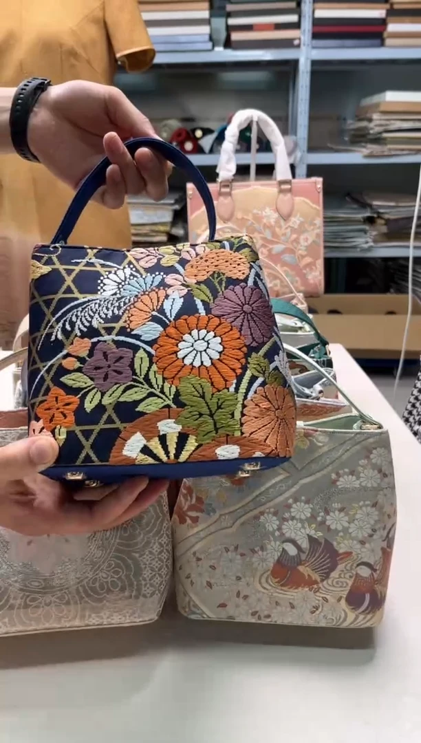 织绣精选默认有色差