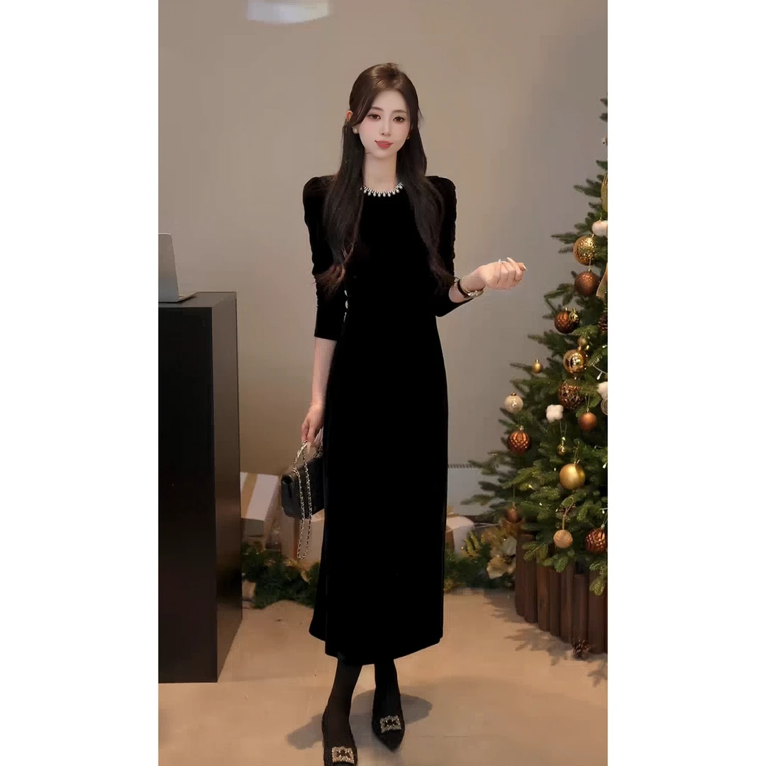 YUANLIANSU/圆脸酥【珊瑚之谜】秋冬新款气质收腰钉珠丝绒连衣裙