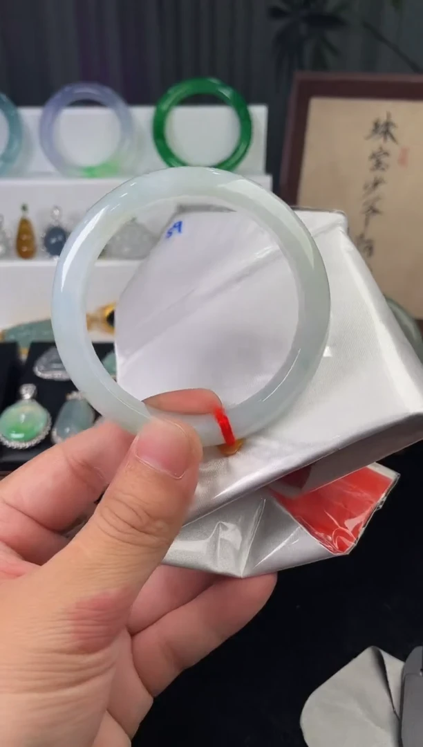 未镶嵌定制翡翠5050毛货不退不换  59-60圈