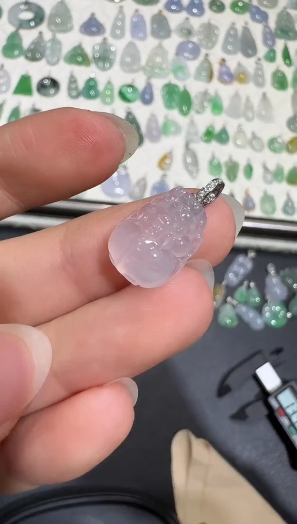 翡翠18K金镶嵌颈饰X0722-1501-775