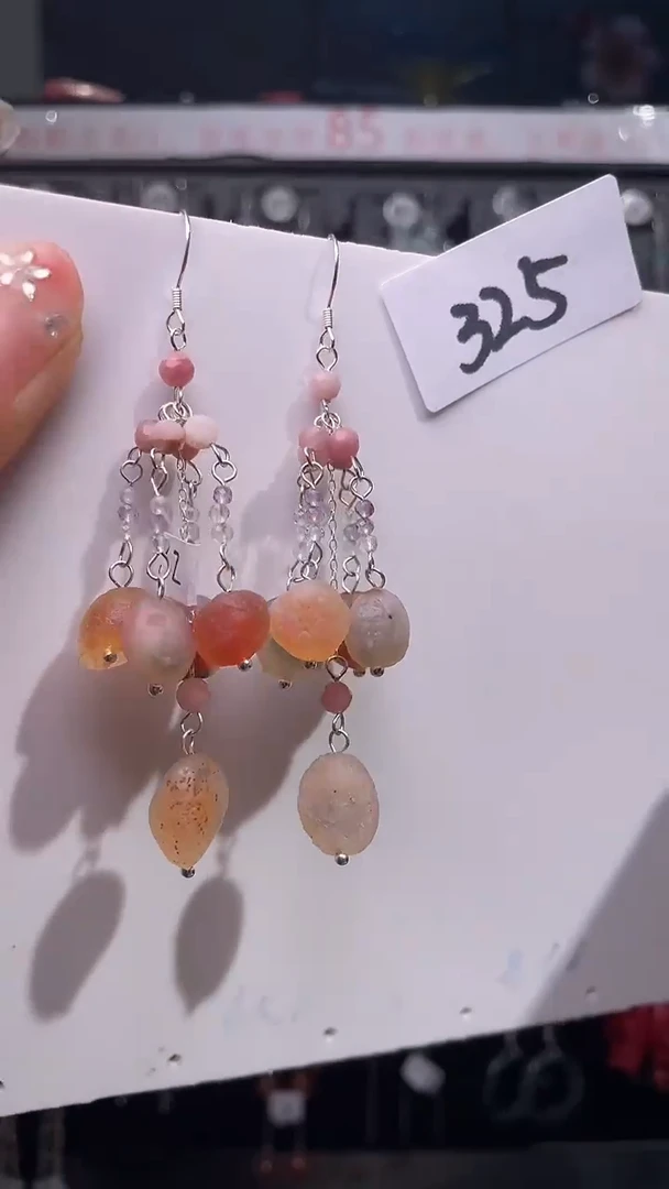 未镶嵌耳环玛瑙/玉髓喜欢拍