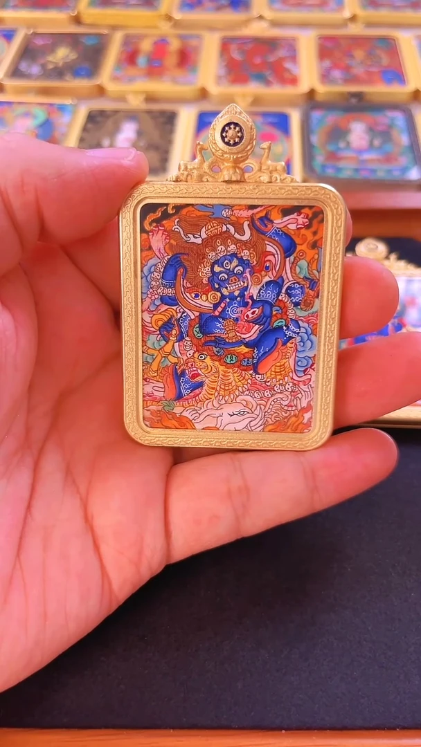 吊坠纯手绘六臂大黑天唐卡