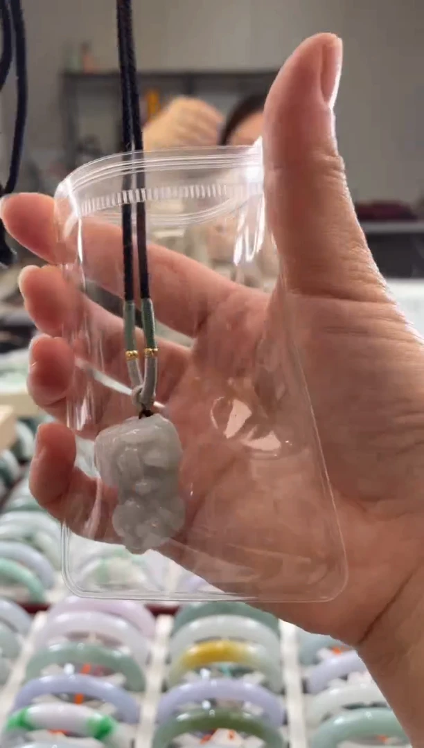 颈饰未镶嵌翡翠多样性发一