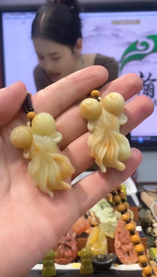 【闪购商品】岫玉吊坠未镶嵌·多样性发货*拍一发一