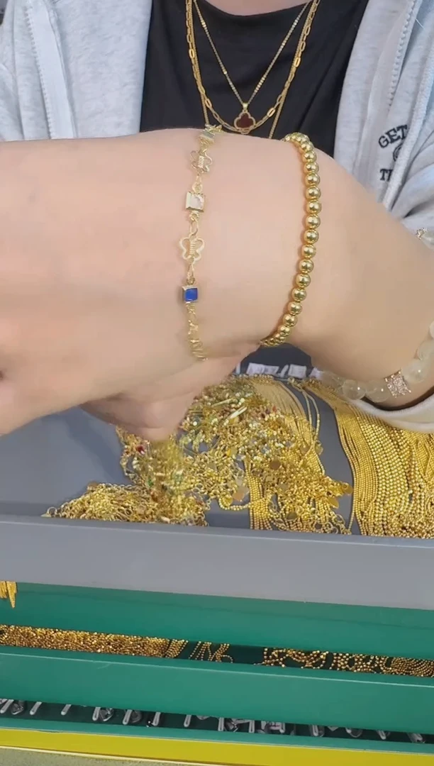 镂空蝴蝶手链 （附带礼盒包装）