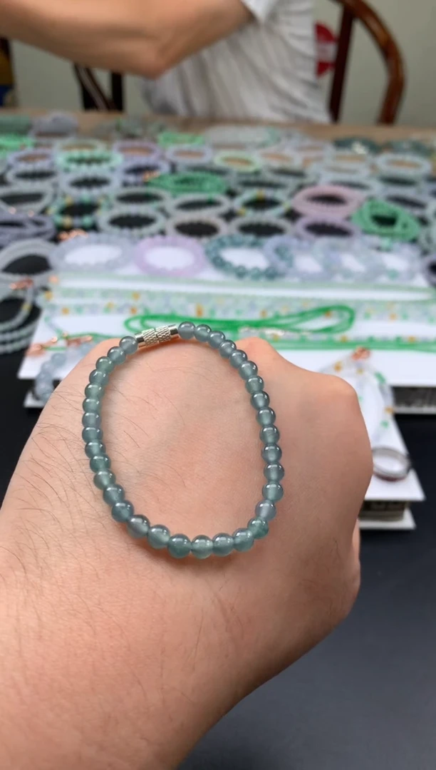 未镶嵌手链翡翠翡翠