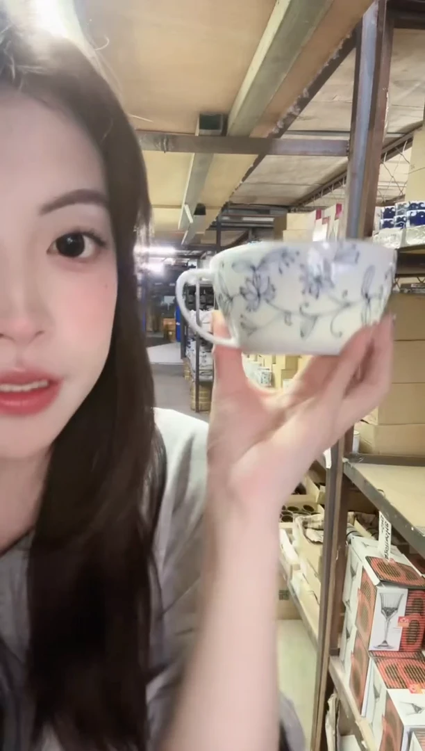 陶瓷线唐草早餐杯一个