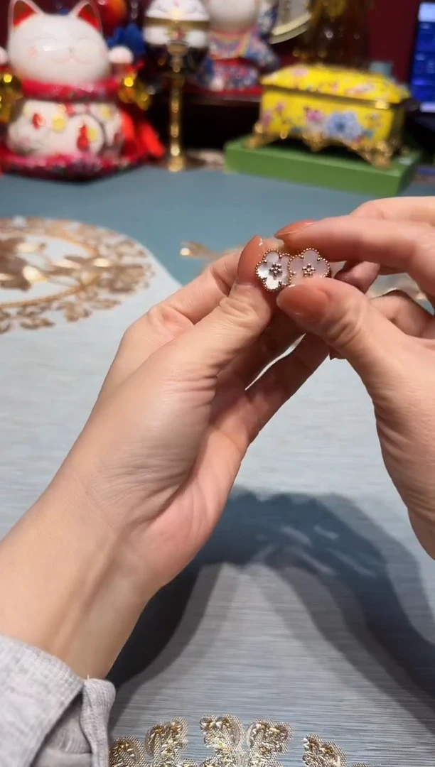 伦杯杯杯杯杯杯杯杯杯杯杯杯