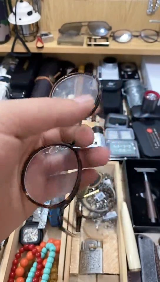 瓷片闪购商品   如图所示