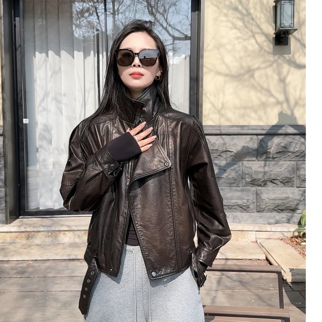 2025秋冬头层植鞣小牛皮休闲时尚宽松短款黑色鹅绒复古皮衣23221