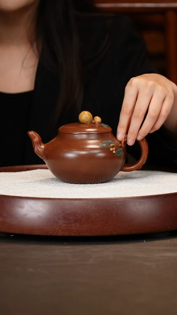 茶壶紫砂【高建芳】枇杷+盖杯360c