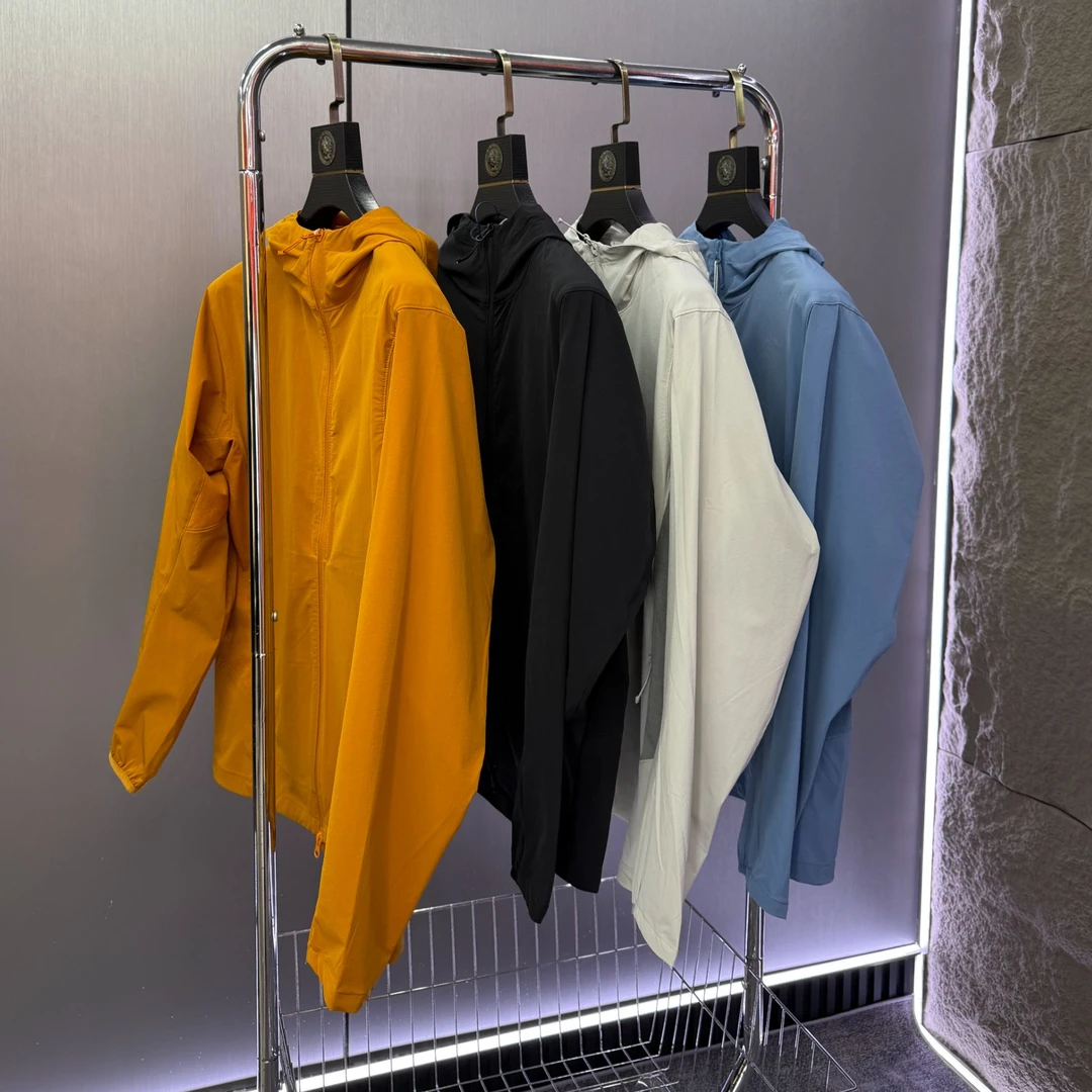 3391茑男士春夏透气外套休闲夹克运动时尚户外防水连帽薄款男款