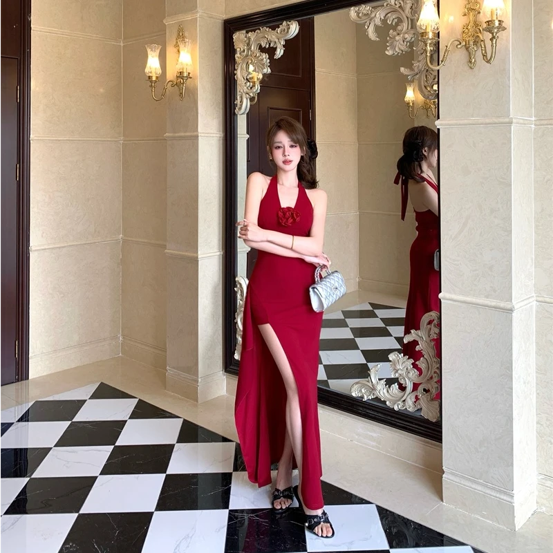 红色花朵露背挂脖连衣裙女夏季开叉修身收腰裙子辣妹显瘦包臀长裙