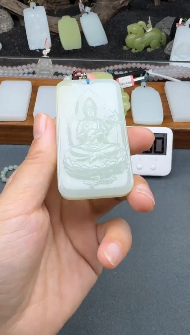 颈饰未镶嵌和田玉2