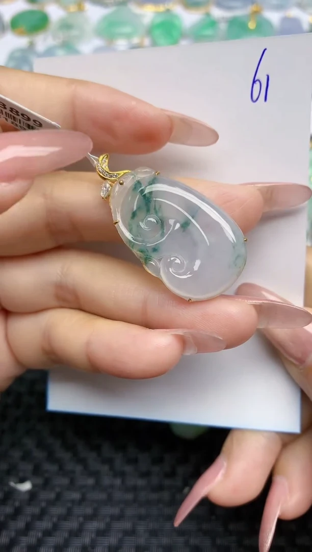 【闪购商品】翡翠颈饰18K金镶嵌天然A货翡翠 61