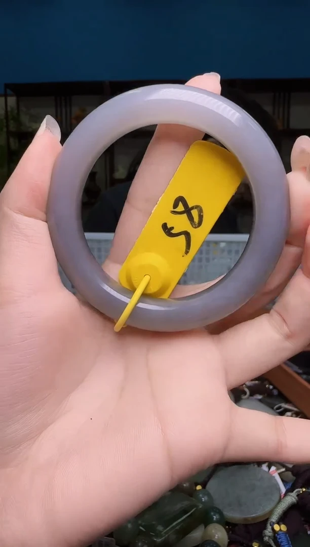 颈饰未镶嵌和田玉lf58