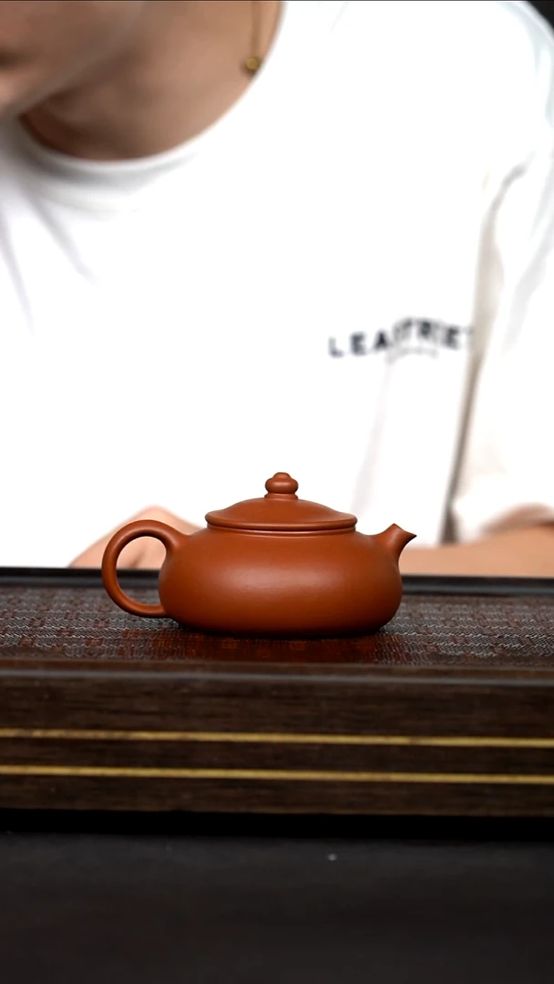 茶壶紫砂   LD      赵庄朱泥       寒江       150cc