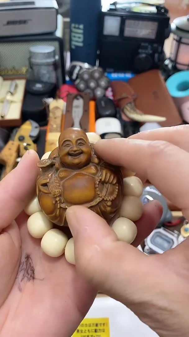 瓷片闪购商品  如图所示