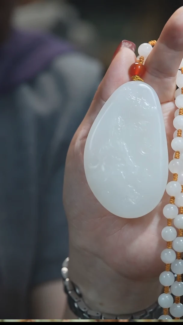 颈饰未镶嵌和田玉观音