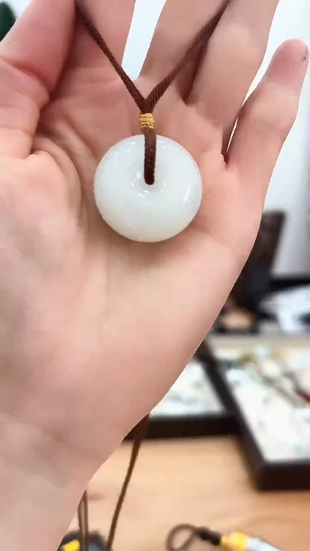 颈饰未镶嵌和田玉【50】